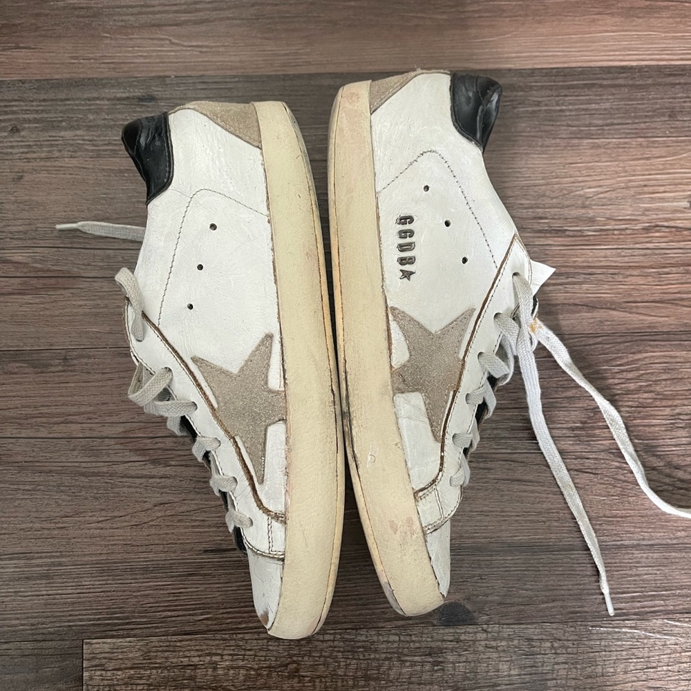 Golden Goose sneakers ⭐️Authentic